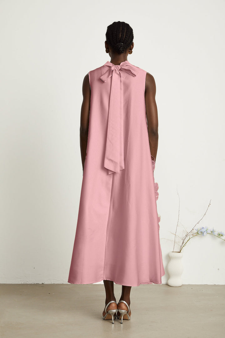 Abito Rosa a Trapezio con Fiori