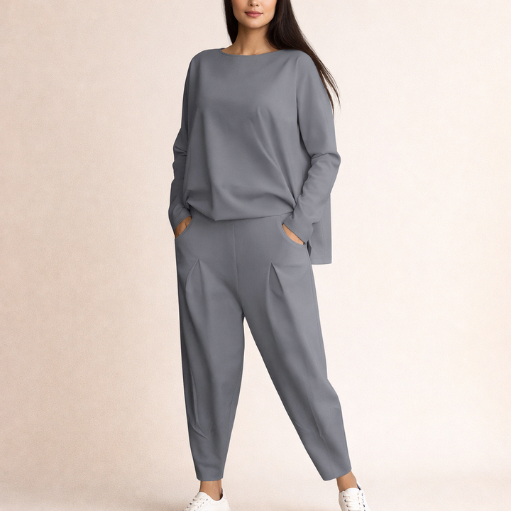 Completo Pantalone Morbido con Pinces