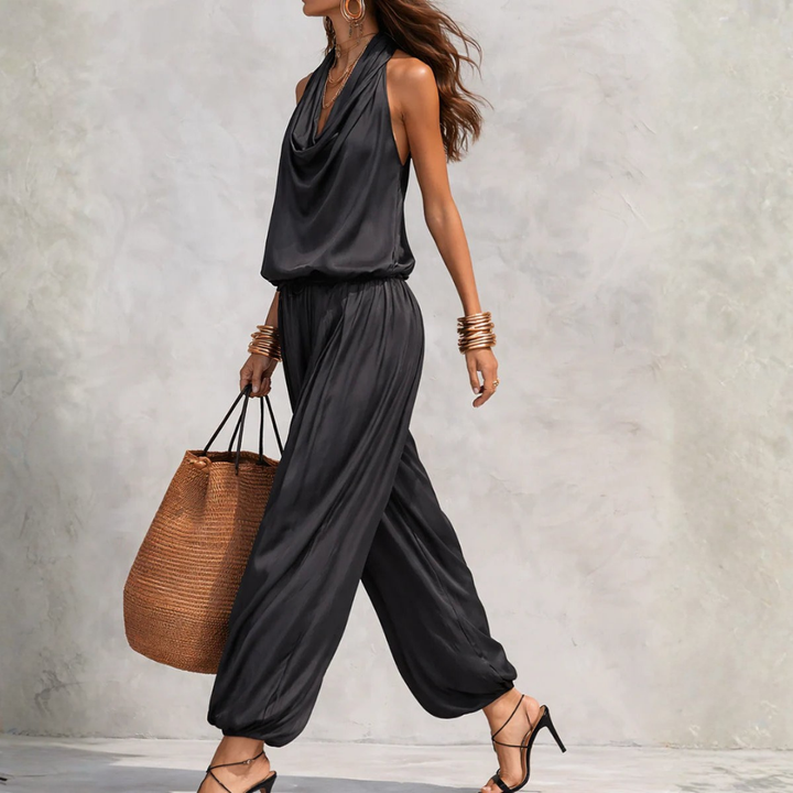 Completo Nero con Top Drappeggiato