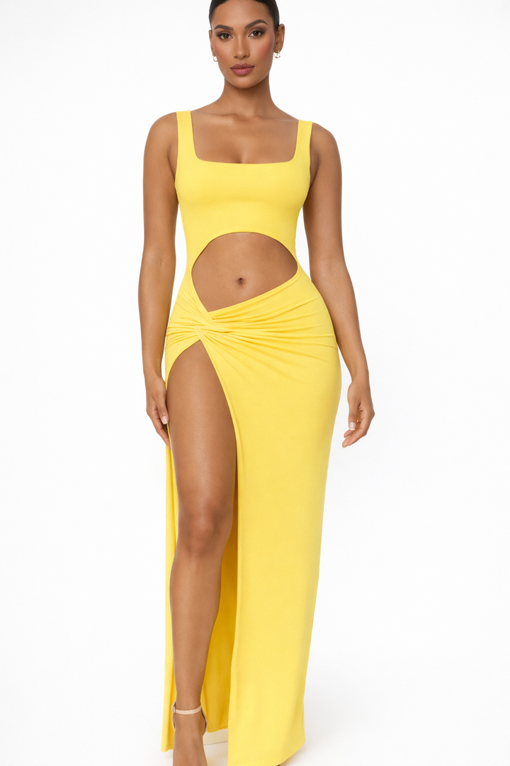 Abito Lungo Giallo con Cut-Out