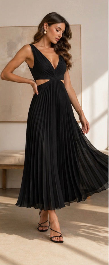 Abito Lungo Plissettato con Cut-Out
