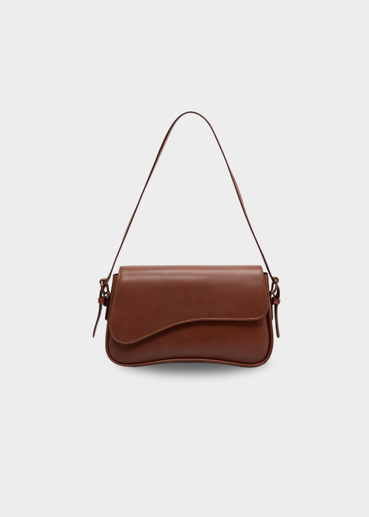 Borsa a Spalla con Patta Curvata