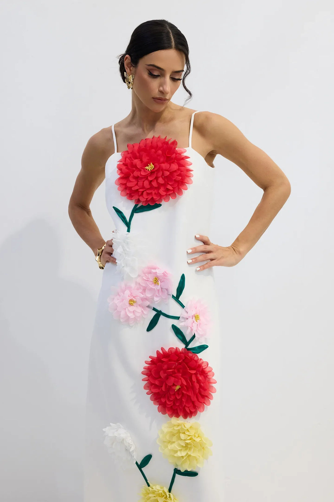 Abito Lungo con Fiori Tridimensionali