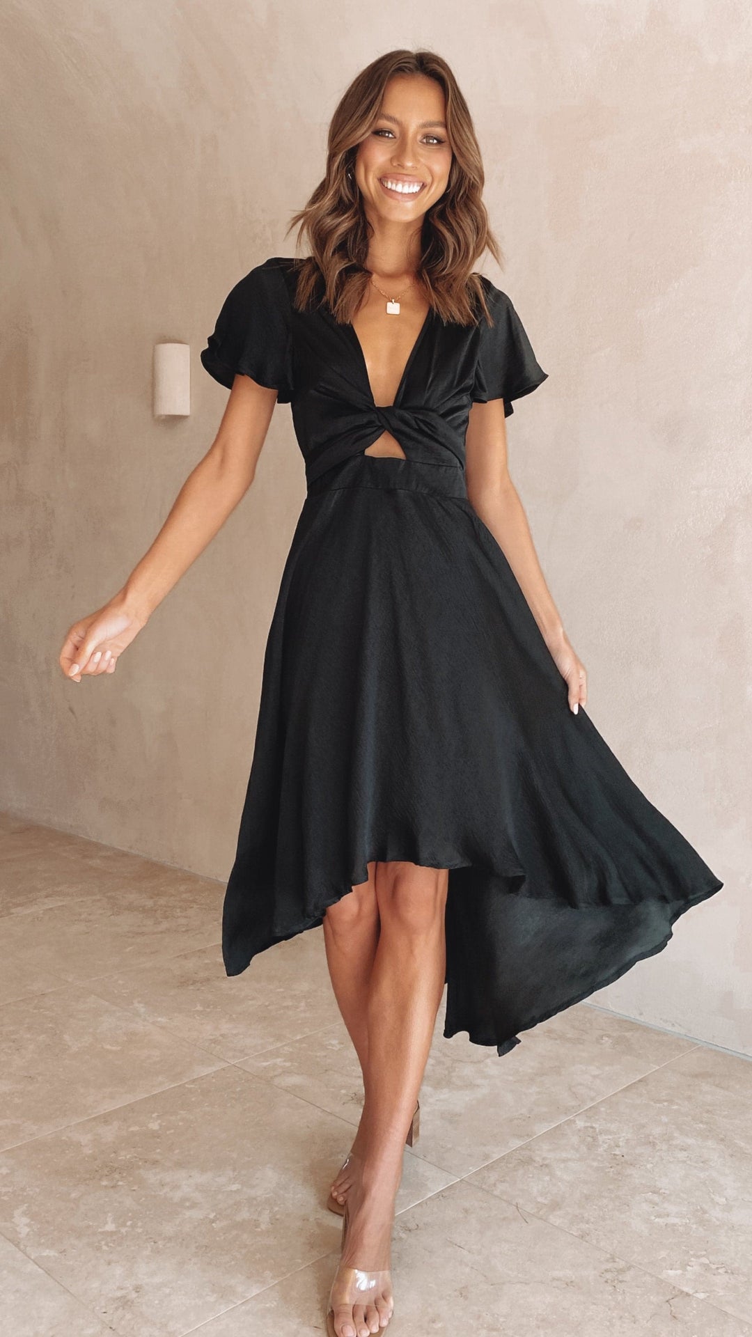 Abito Midi Nero con Fiocco