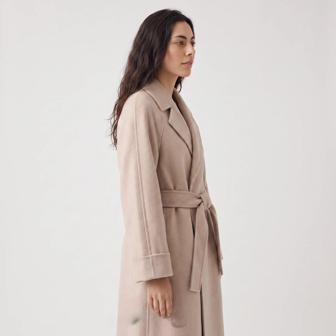 Cappotto Avvolgente con Cintura