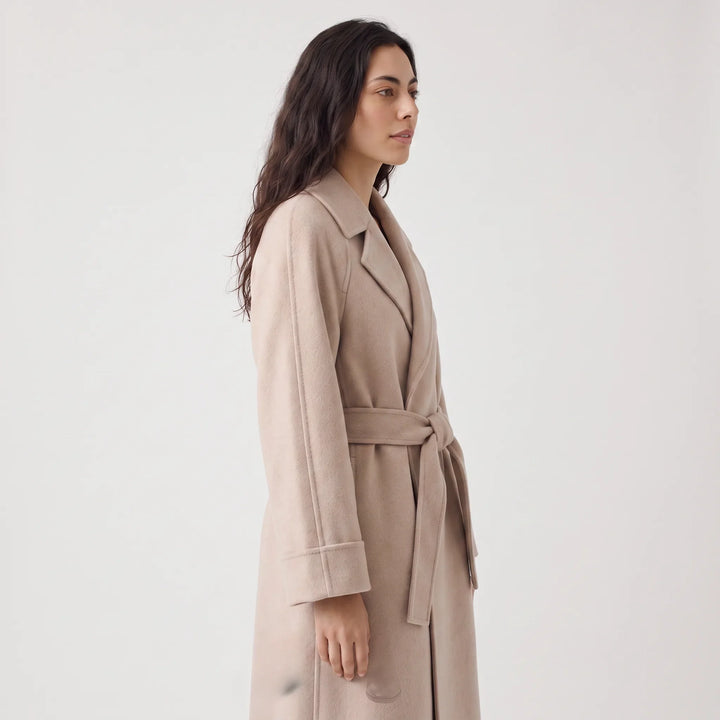Cappotto Avvolgente con Cintura