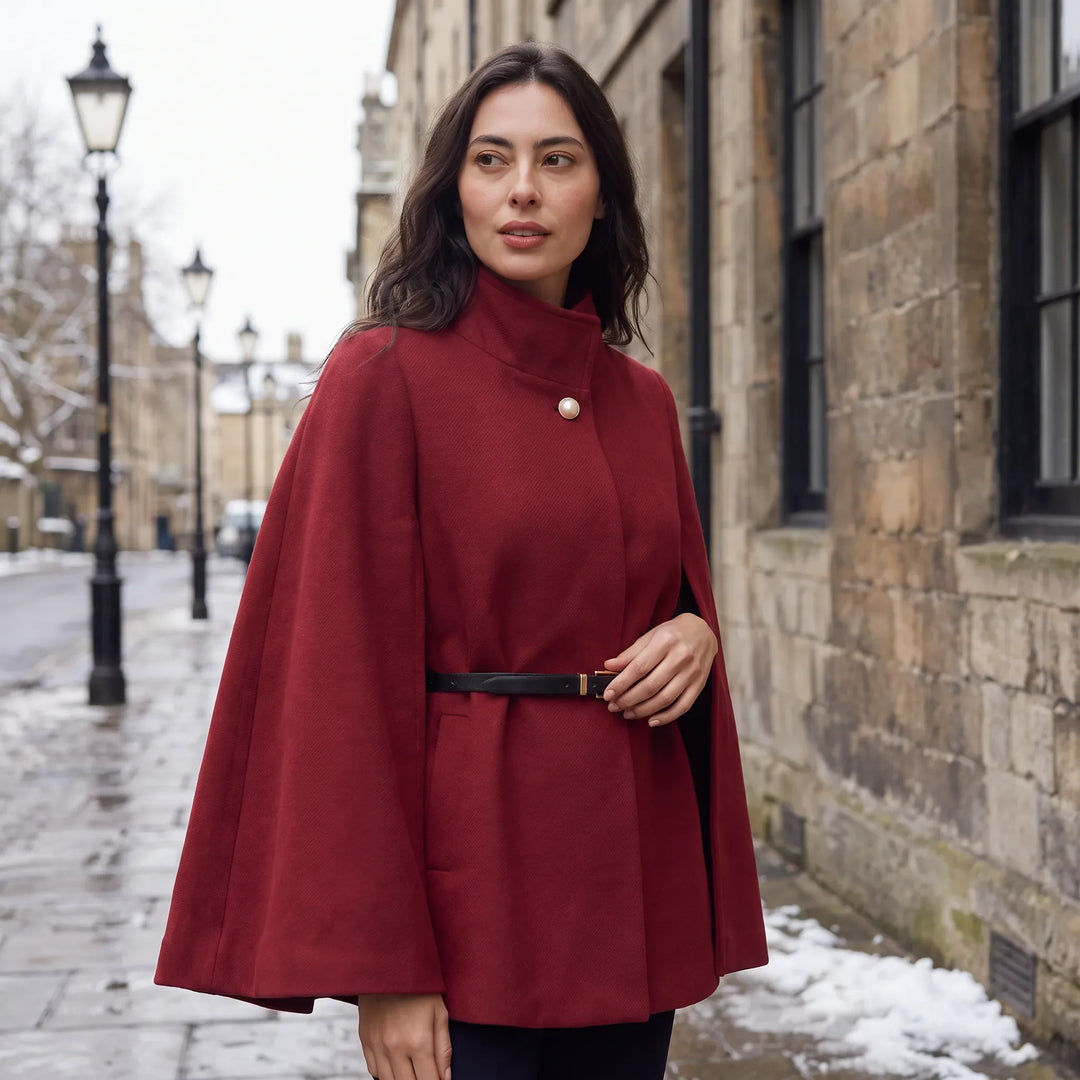Cappotto a Mantella con Cintura