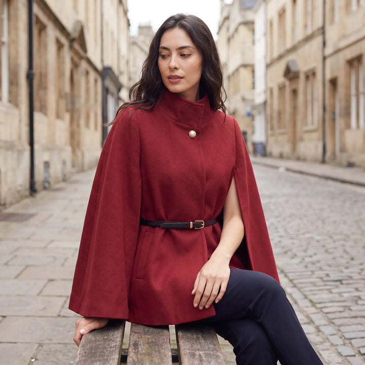 Cappotto a Mantella con Cintura