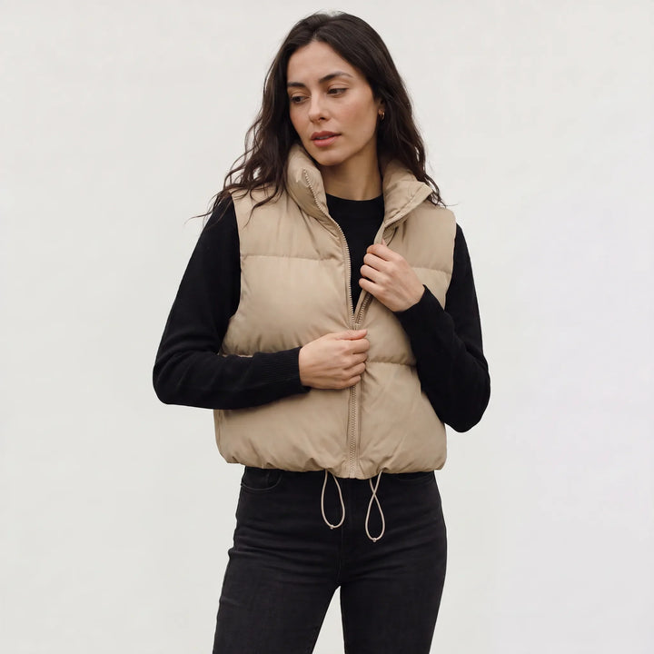 Gilet Corto con Collo Alto