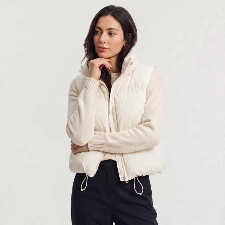 Gilet Corto con Collo Alto