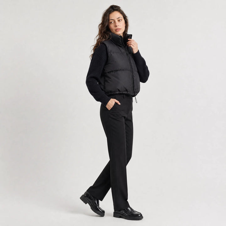 Gilet Corto con Collo Alto