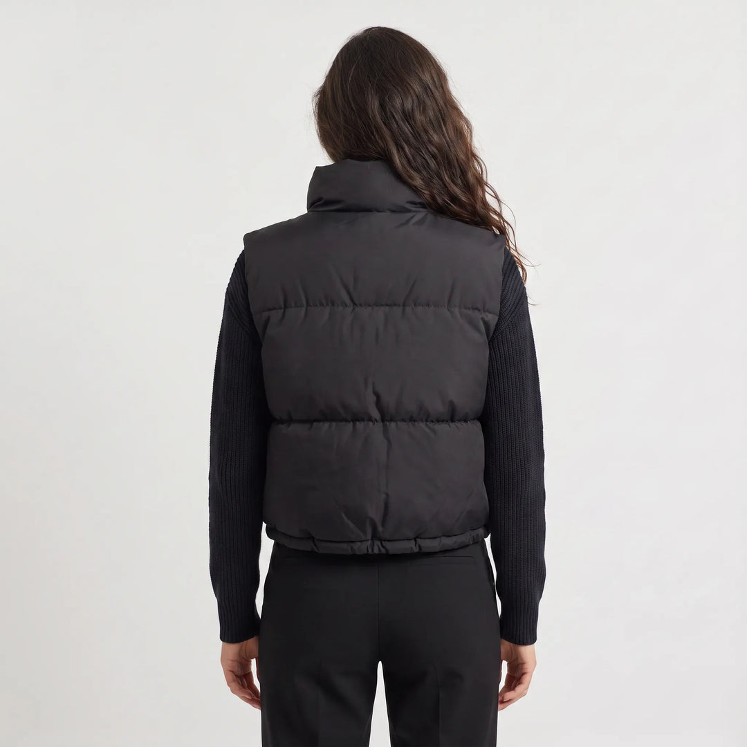 Gilet Corto con Collo Alto