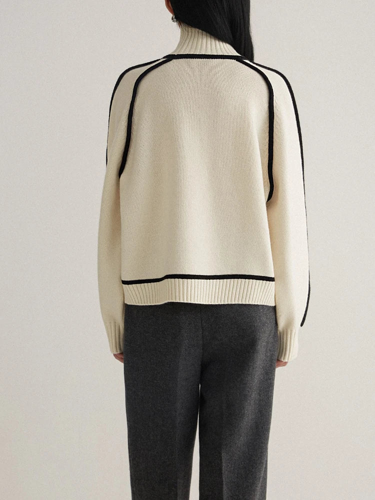 Maglione con Profili a Contrasto