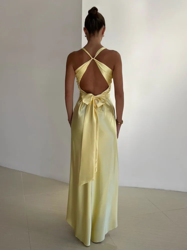 Abito Lungo Elegante con Nodo