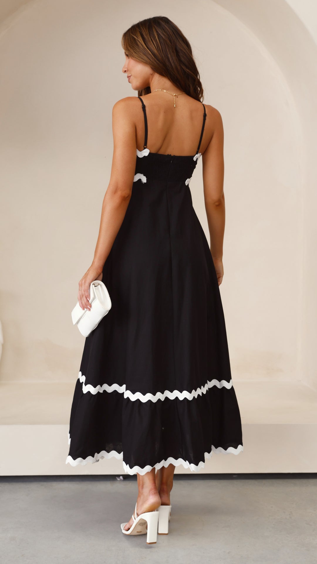 Abito Midi con Bordo a Contrasto