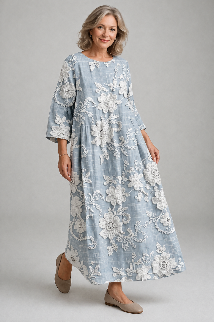 Abito Maxi con Ricami Floreali