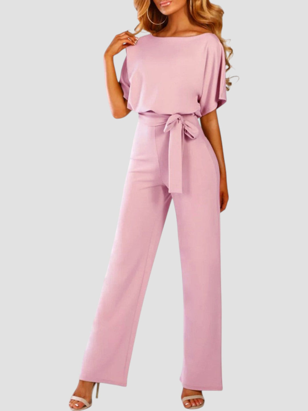 Completo Elegante con Cintura in Vita