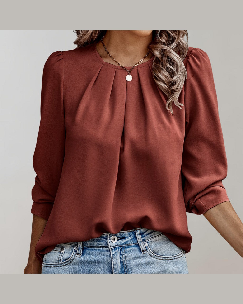 Blusa Elegante con Piega Centrale