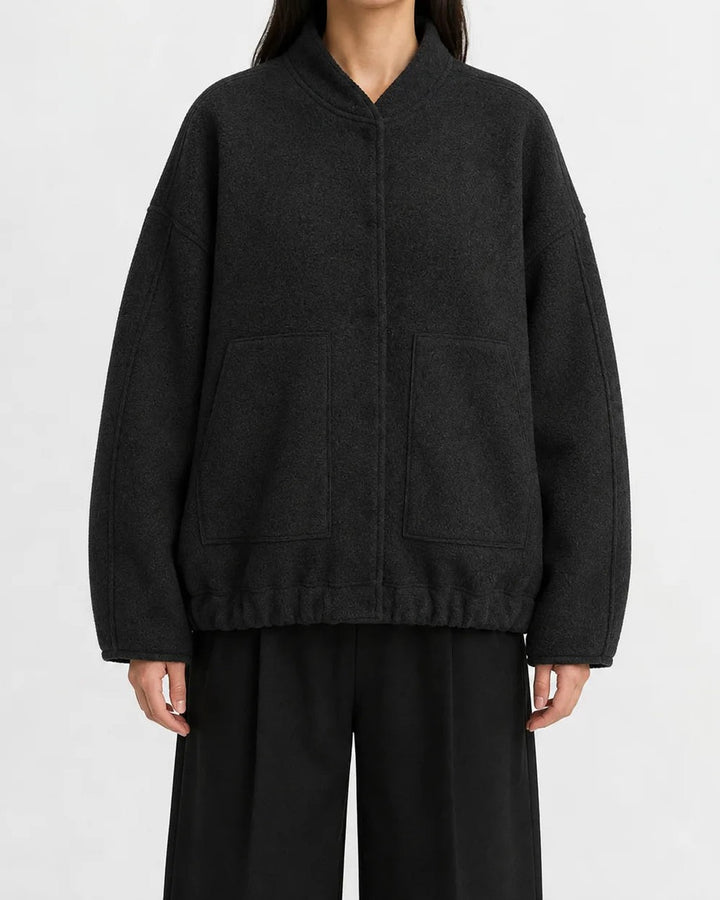 Bomber Morbido con Collo Coreano