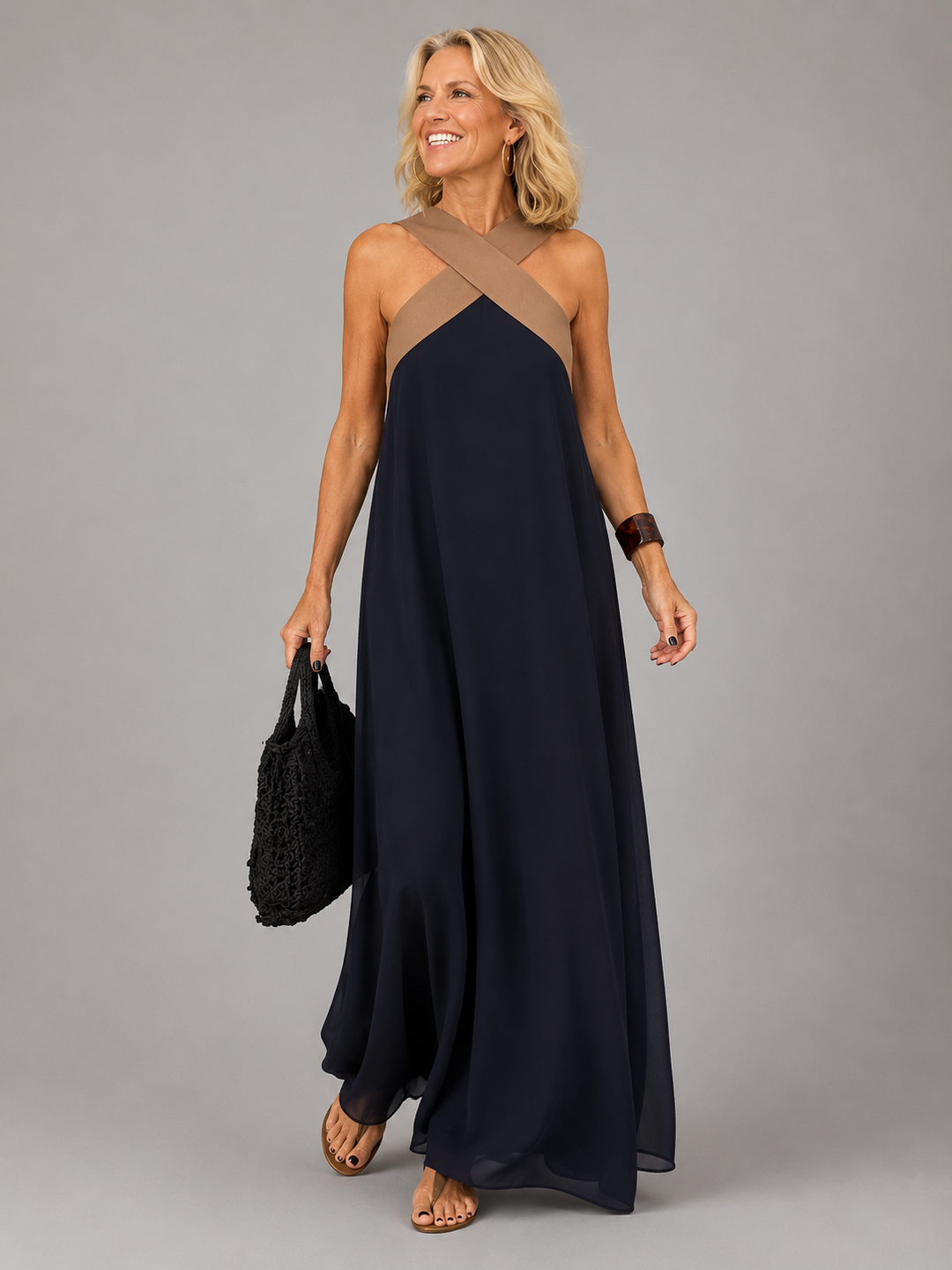 Abito Maxi con Scollo Incrociato