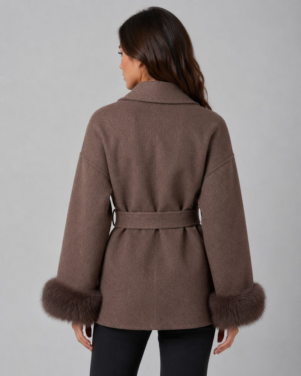 Cappotto a Vestaglia con Cintura