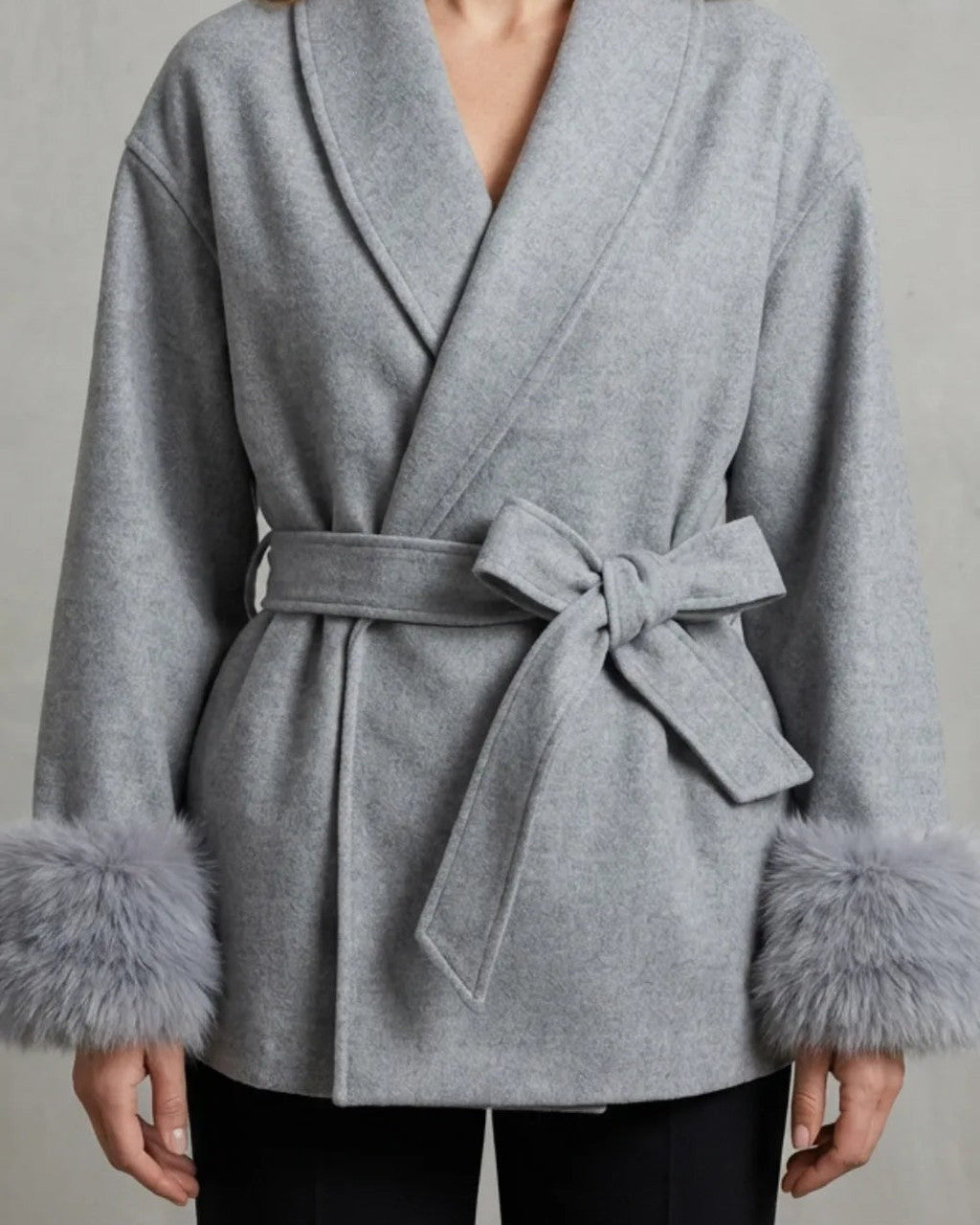 Cappotto a Vestaglia con Polsini Soffici