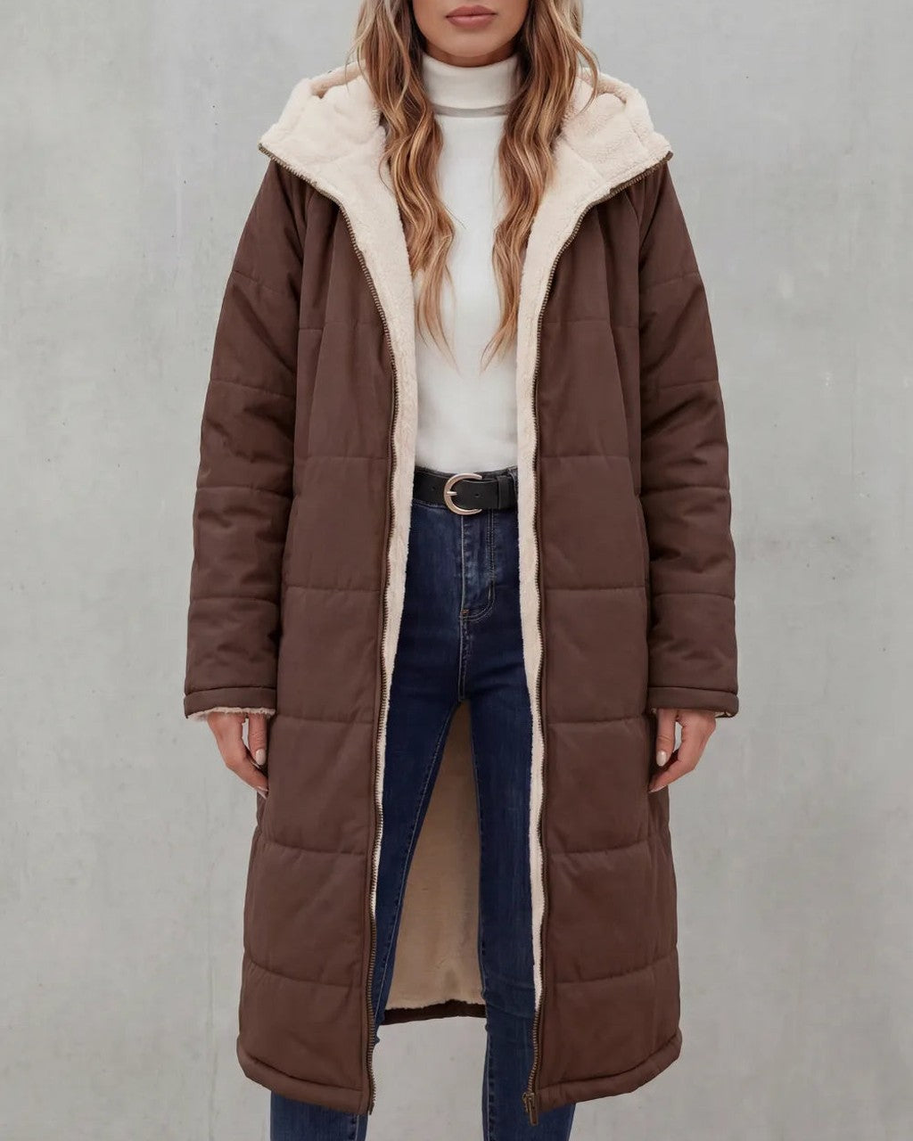 Cappotto con Morbido Interno a Contrasto
