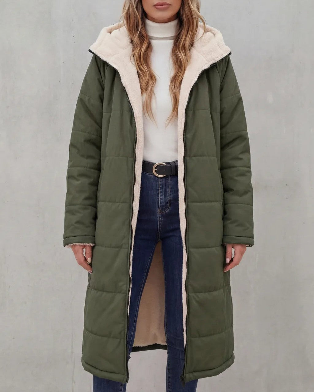 Cappotto con Morbido Interno a Contrasto