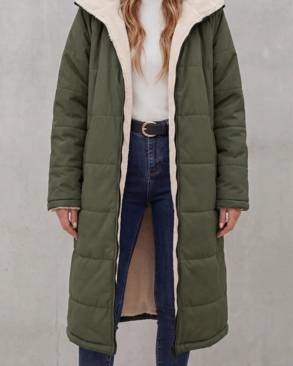 Cappotto con Morbido Interno a Contrasto
