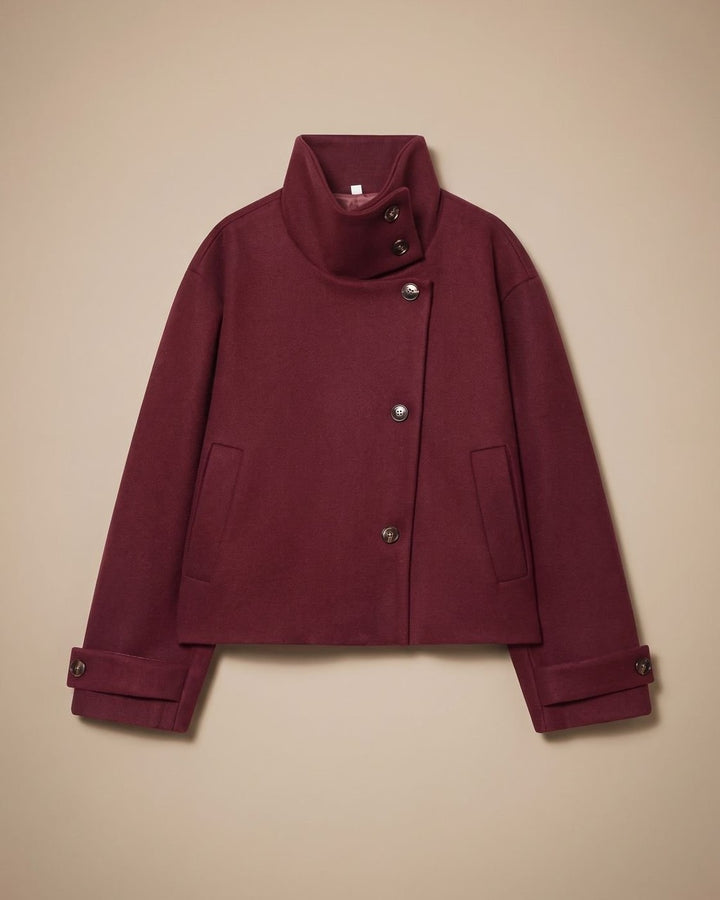 Cappotto Corto con Bottoni Asimmetrici