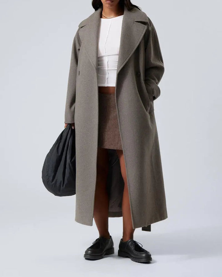 Cappotto Grigio a Doppio Petto