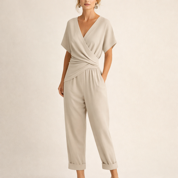 Completo con Blusa a Portafoglio