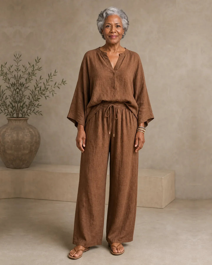 Completo Pantalone con Scollo a V