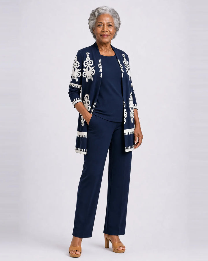 Completo Elegante Blu con Ricamo