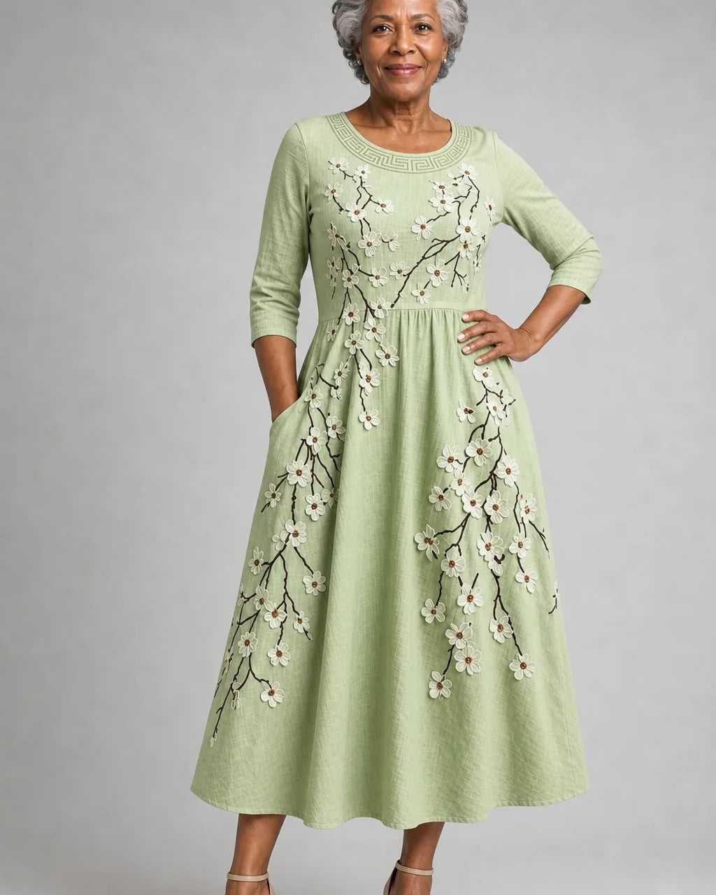 Abito Midi con Fiori Ricamati