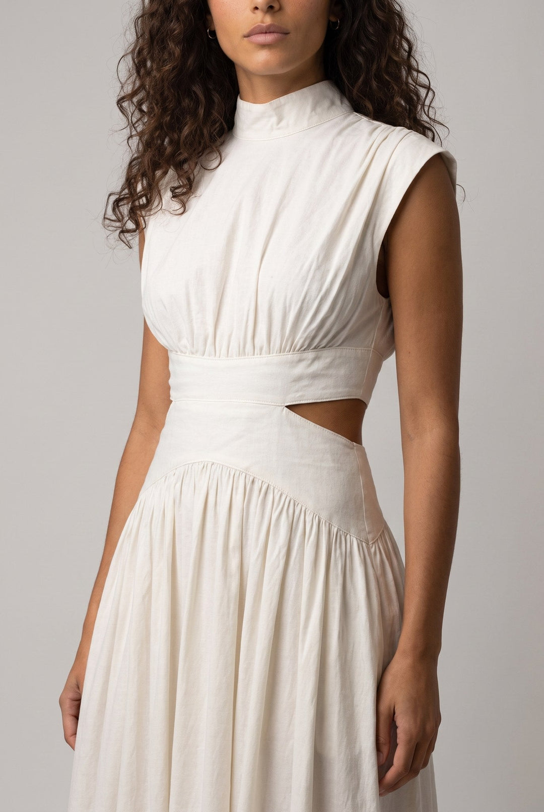 Abito Maxi con Collo Alto