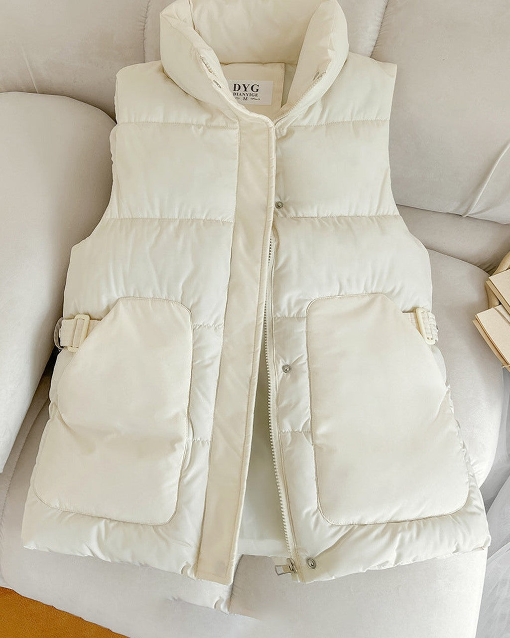Gilet con Collo Alto e Tasconi