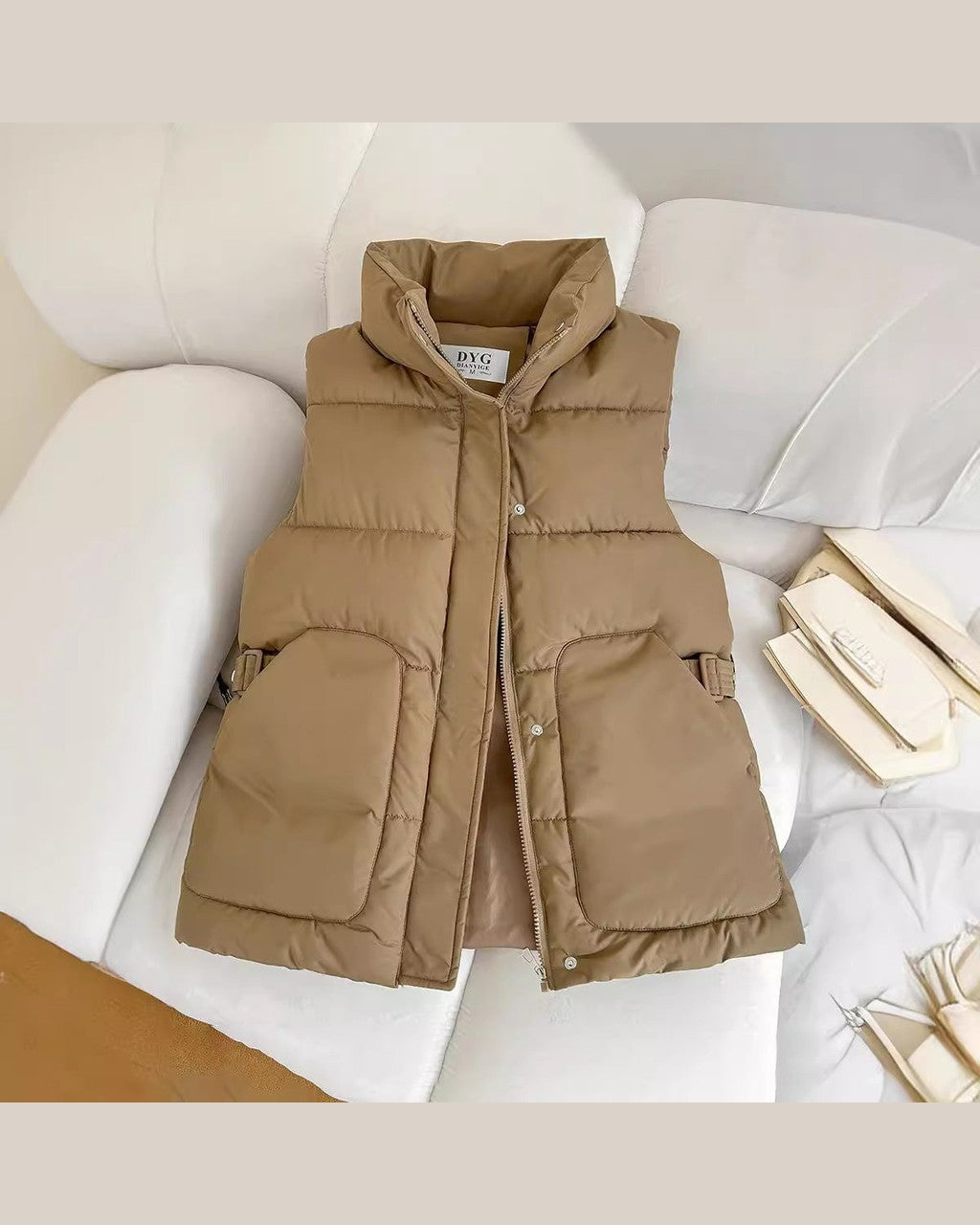 Gilet con Collo Alto e Tasconi