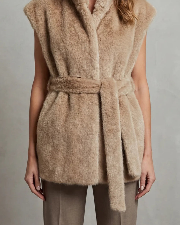 Gilet Morbido con Cintura