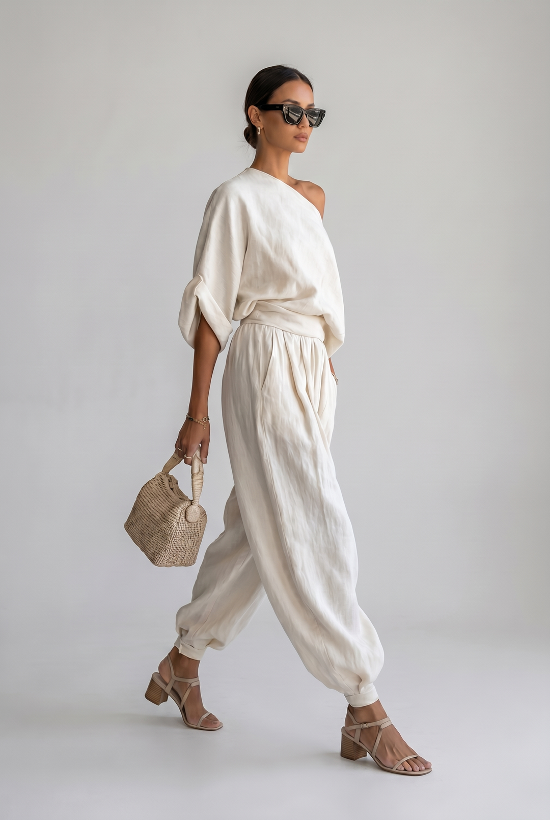 Completo Monospalla con Pantalone Harem