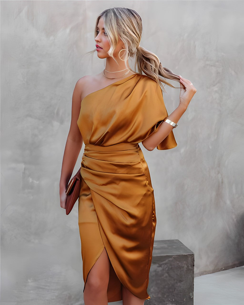 Abito Midi Monospalla Drappeggiato