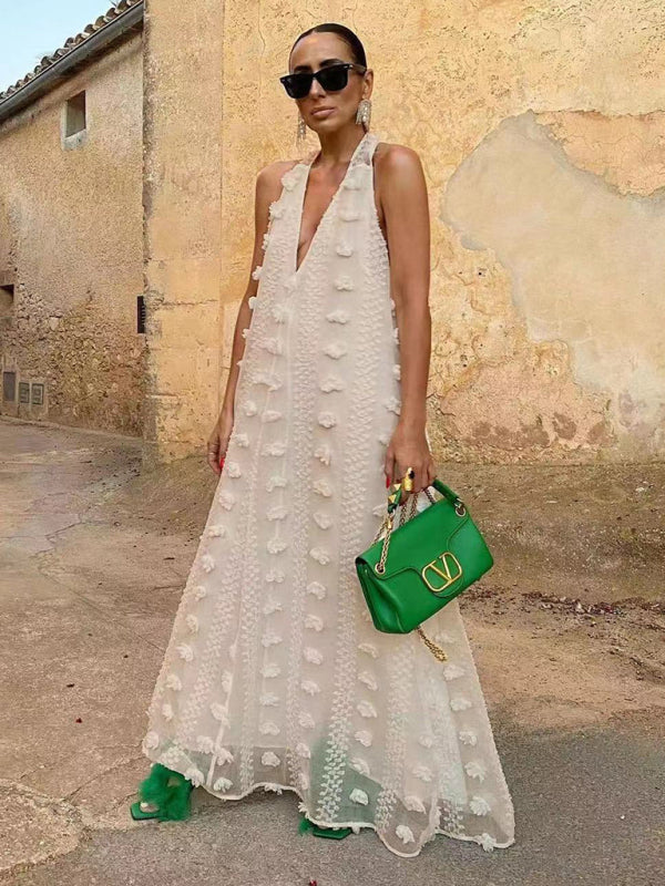 Abito Lungo con Petali Applicati