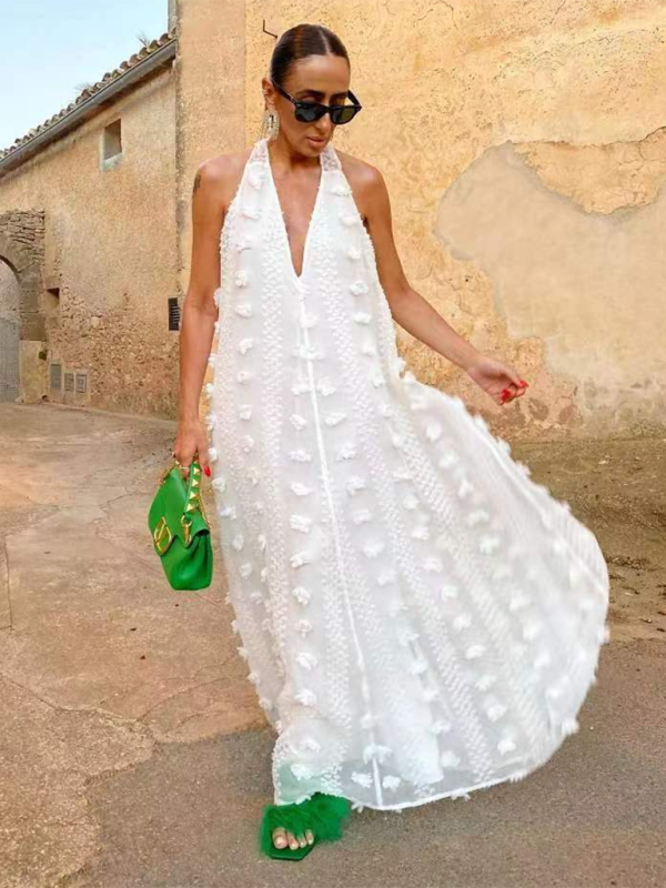 Abito Lungo con Petali Applicati