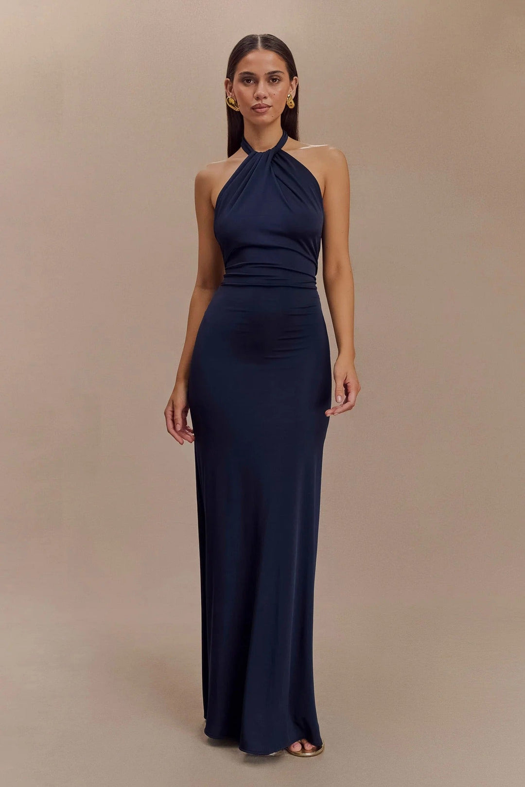Abito Lungo con Scollo Halter