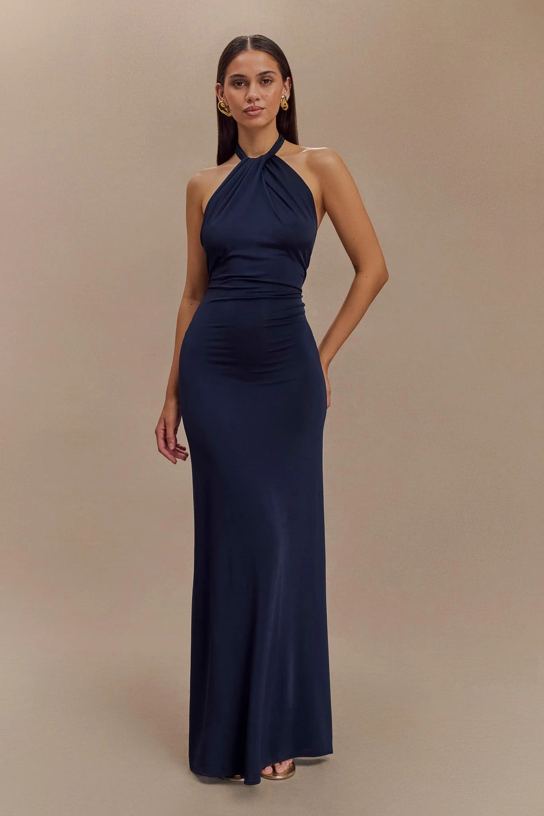 Abito Lungo con Scollo Halter