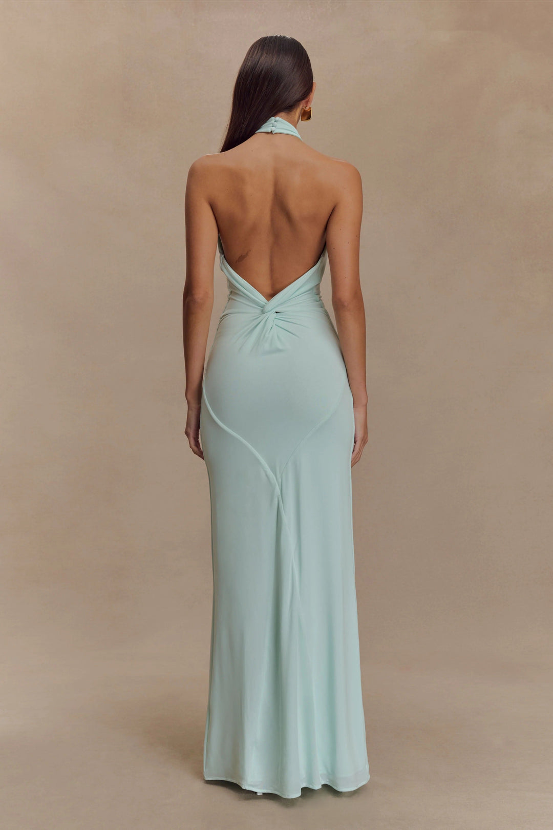 Abito Lungo con Scollo Halter