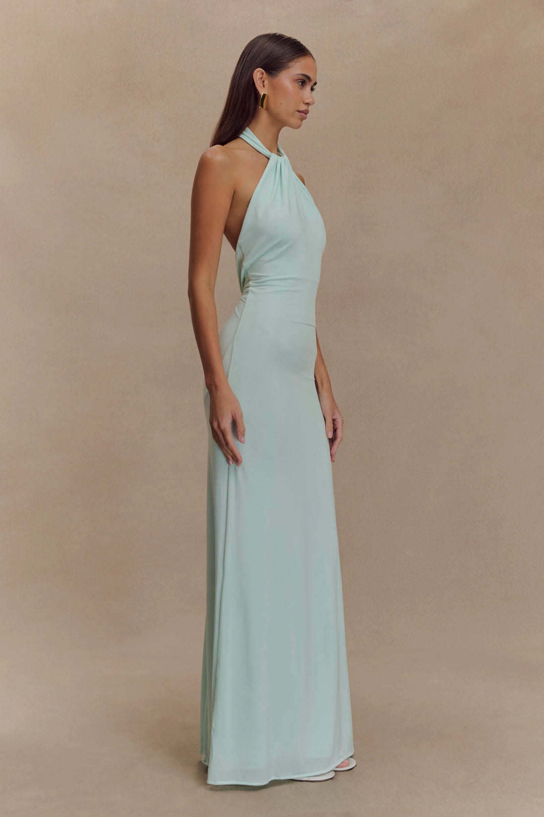 Abito Lungo con Scollo Halter
