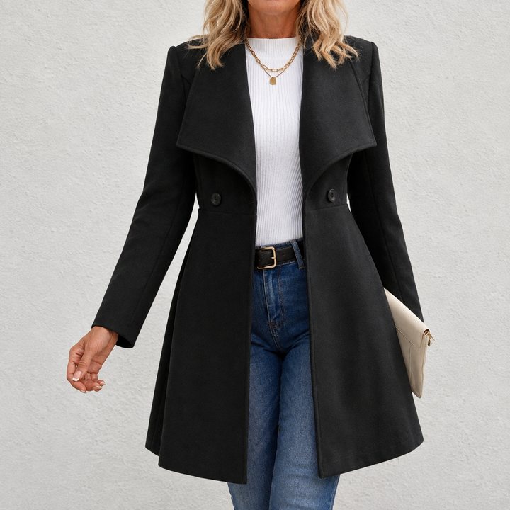 Cappotto Svasato con Collo Ampio