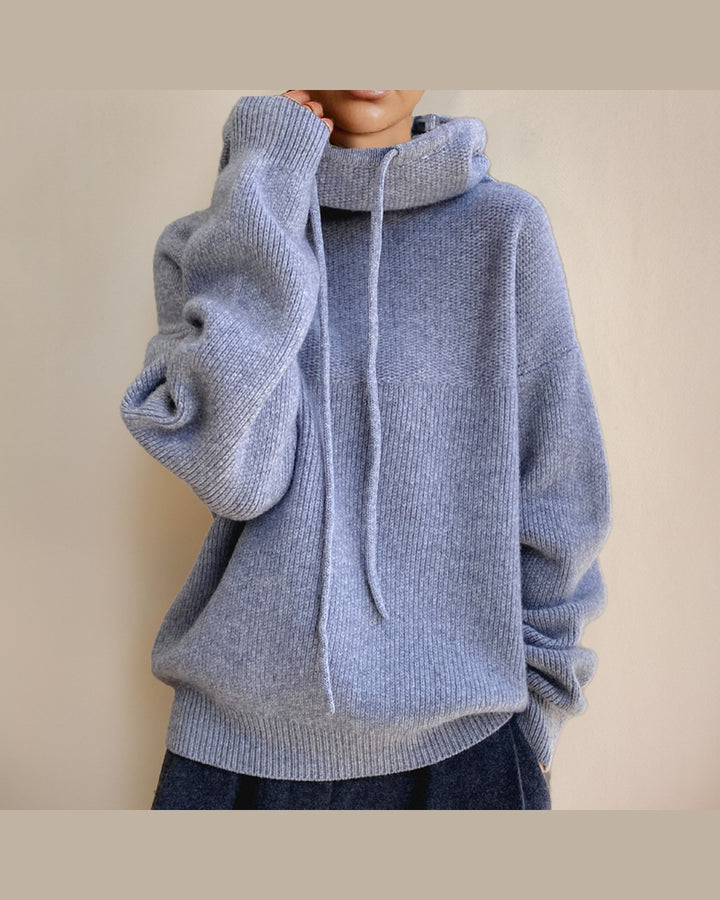 Maglione con Cappuccio Avvolgente