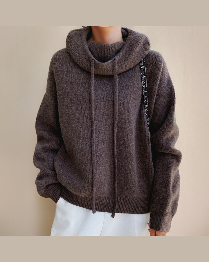 Maglione con Cappuccio Avvolgente